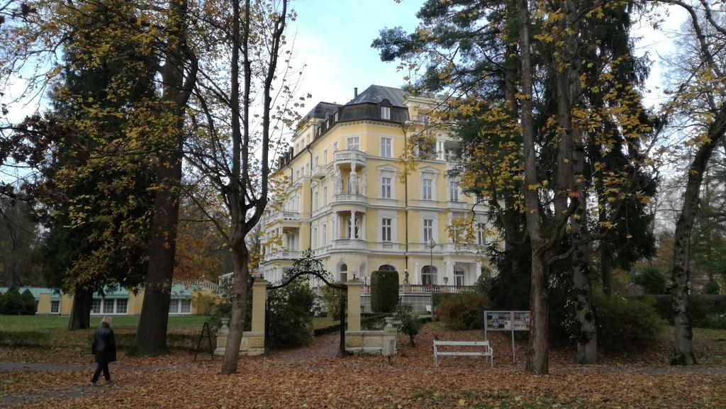 Apartment Pension Stark Františkovy Lázně 外观 照片